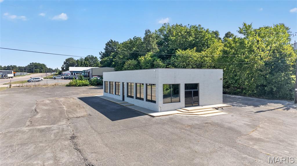 620 N State Highway 25 Property Photo 3