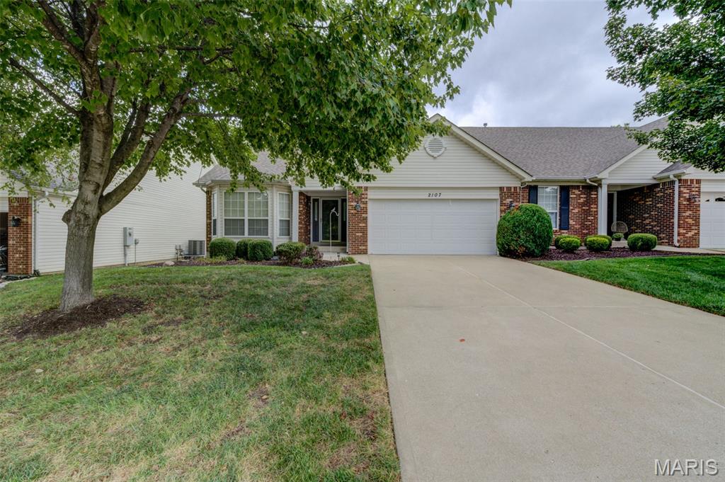 2107 Mcgregor Circle Property Photo 3