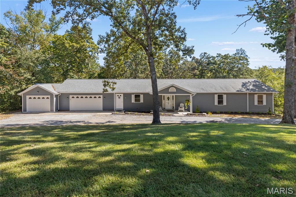 166 Grand View Drive Property Photo 1
