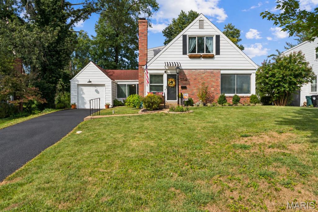 554 Southbrook Drive Property Photo 1