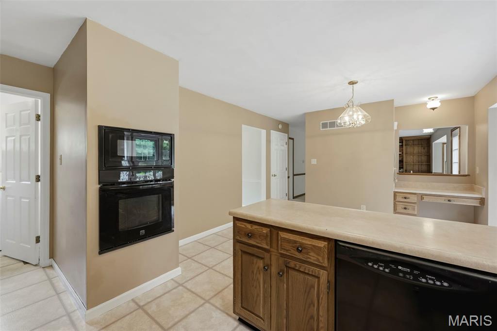 176 Spring Oaks Drive Property Photo 20