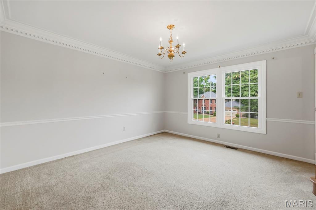 176 Spring Oaks Drive Property Photo 25