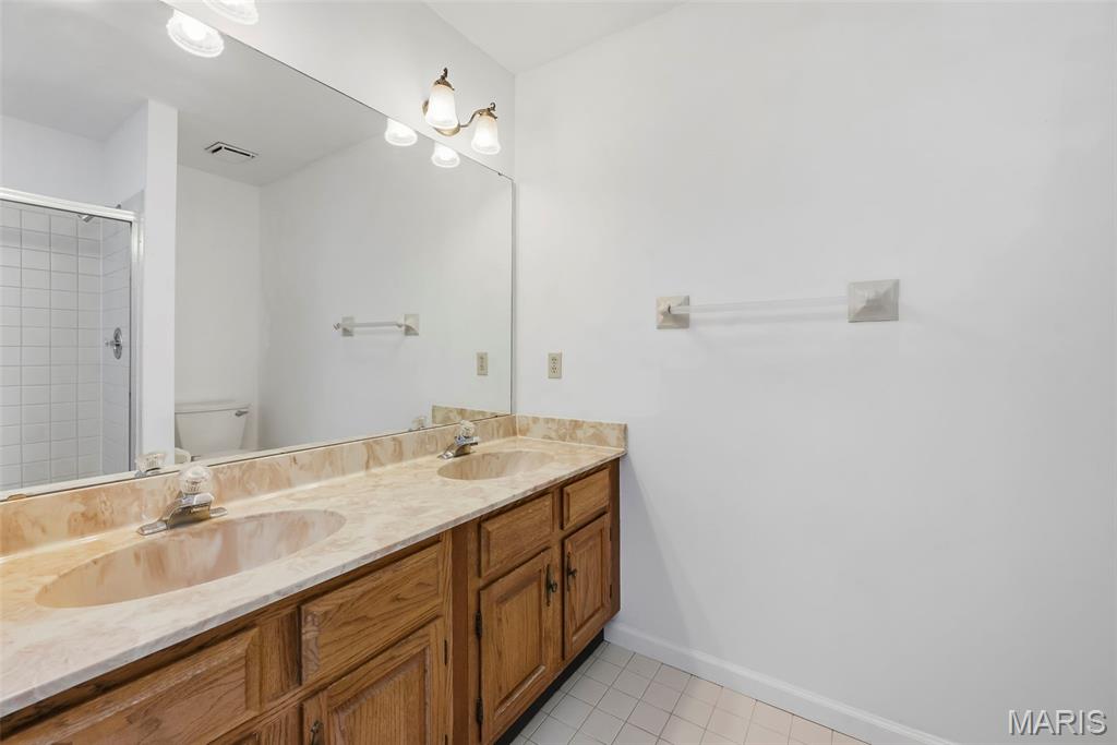 176 Spring Oaks Drive Property Photo 37