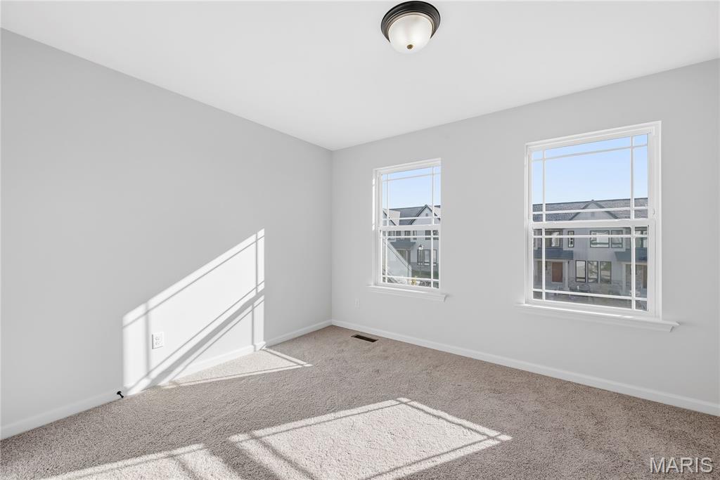 53 Pheasant Ring Drive Property Photo 29