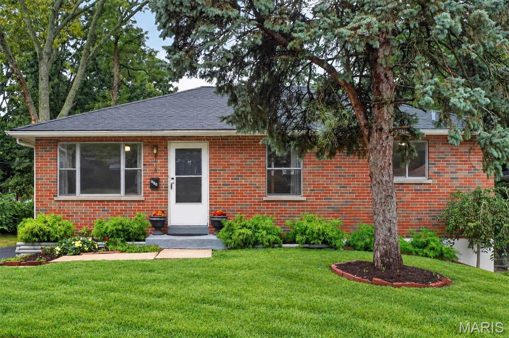 9016 Bessemer Avenue Property Photo 1