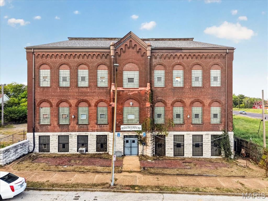 1515 N Market Street