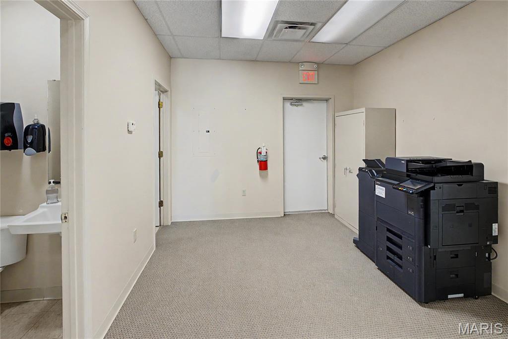 2737 E Jackson Boulevard Property Photo 29