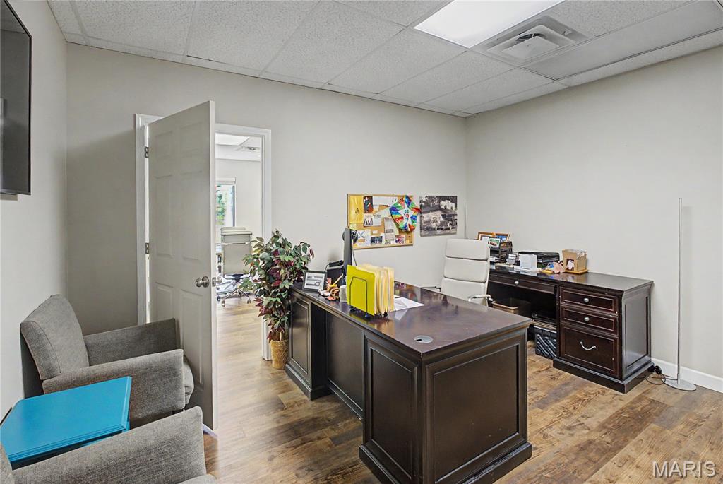 2737 E Jackson Boulevard Property Photo 37