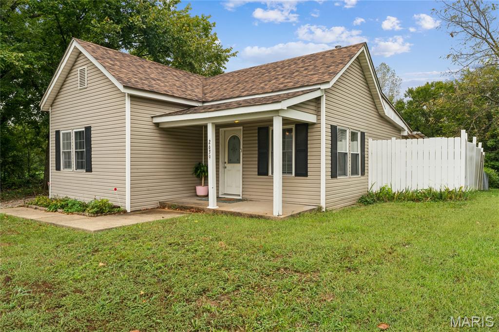 2639 Highway 100 Property Photo 2