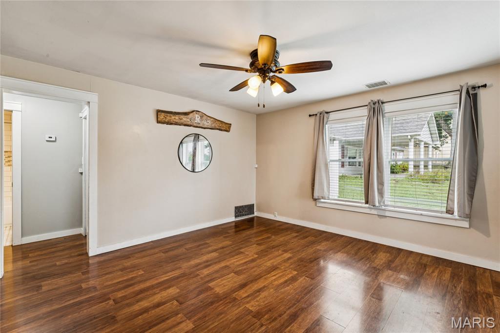 2639 Highway 100 Property Photo 5