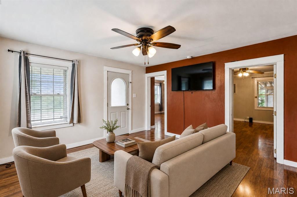 2639 Highway 100 Property Photo 8