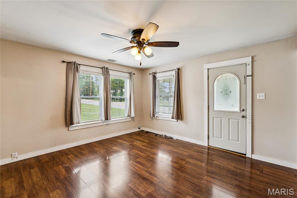2639 Highway 100 Property Photo 9