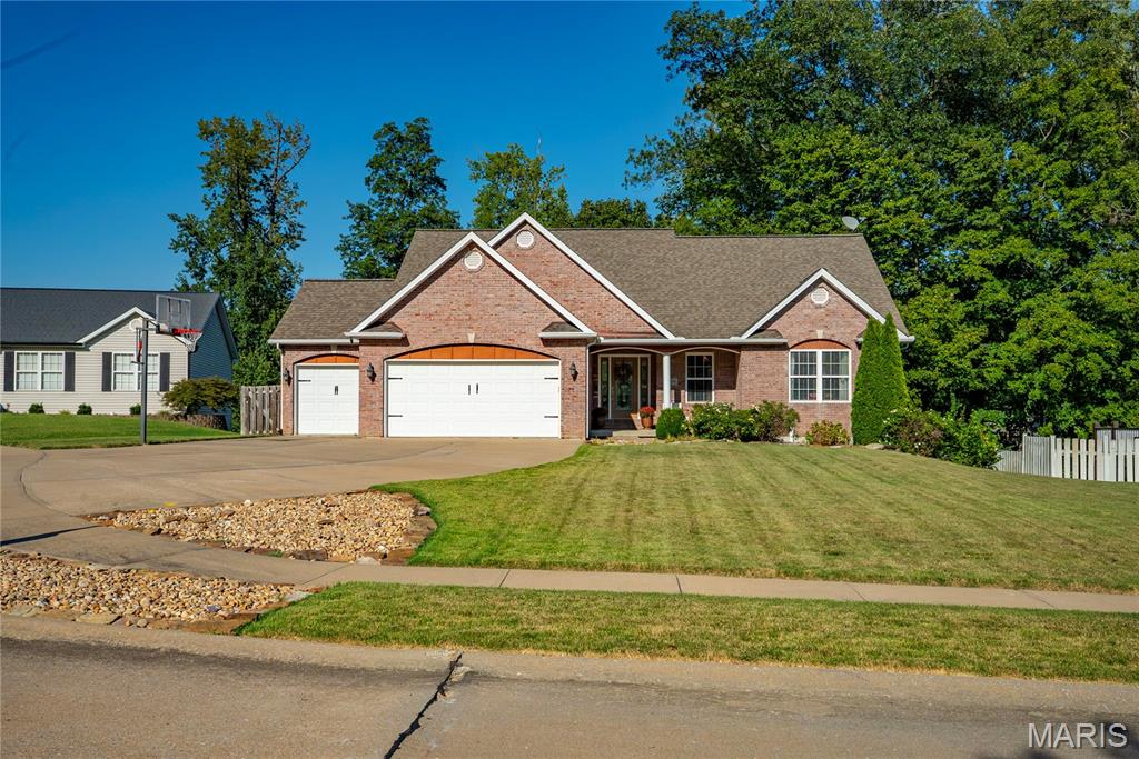 2516 Cobblestone Court Property Photo 1