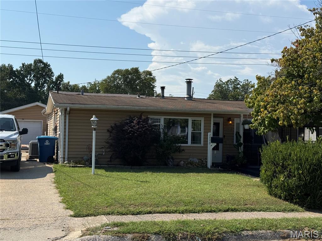 2825 Dale Avenue Property Photo 1