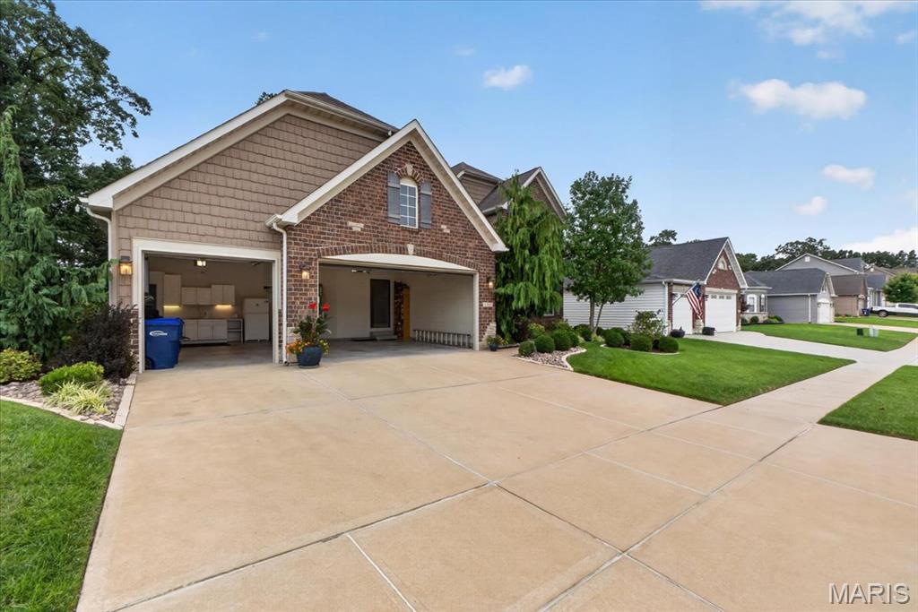1302 Spring Lilly Drive Property Photo 43