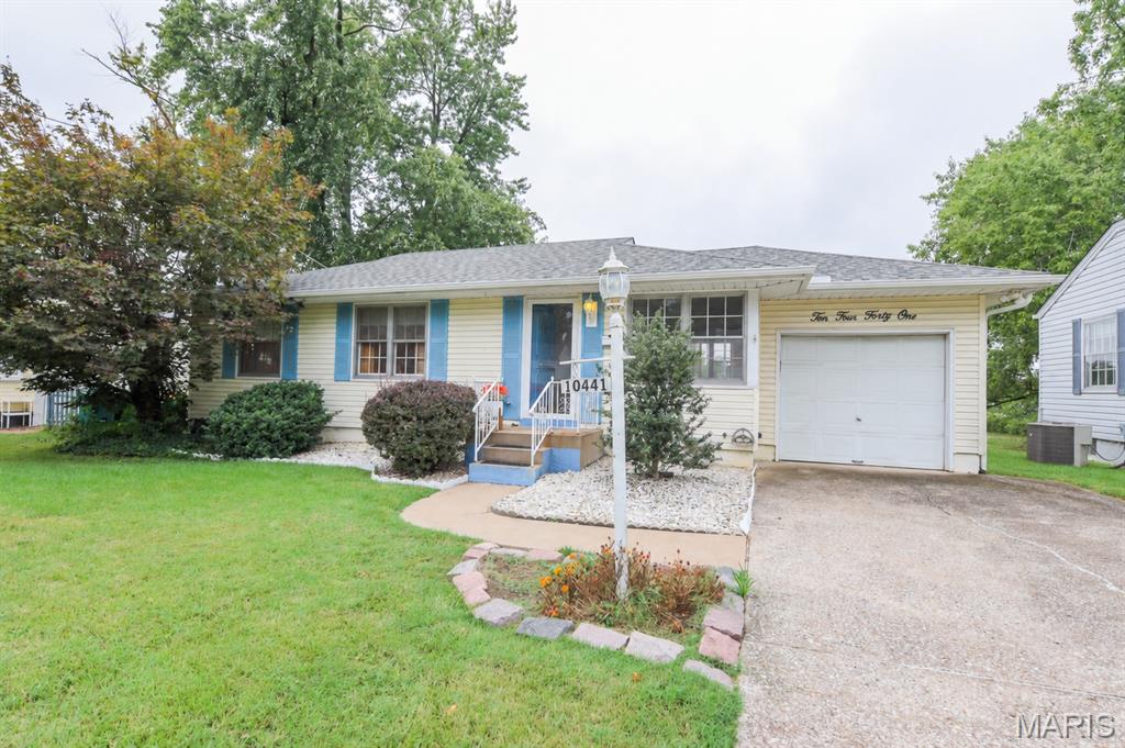 10441 Ewell Drive Property Photo 1