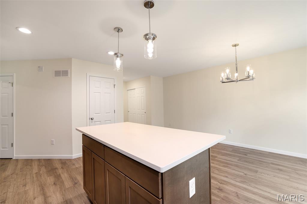 2335 Castle Hill Drive Property Photo 14