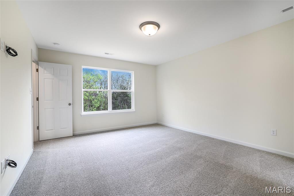 2335 Castle Hill Drive Property Photo 18