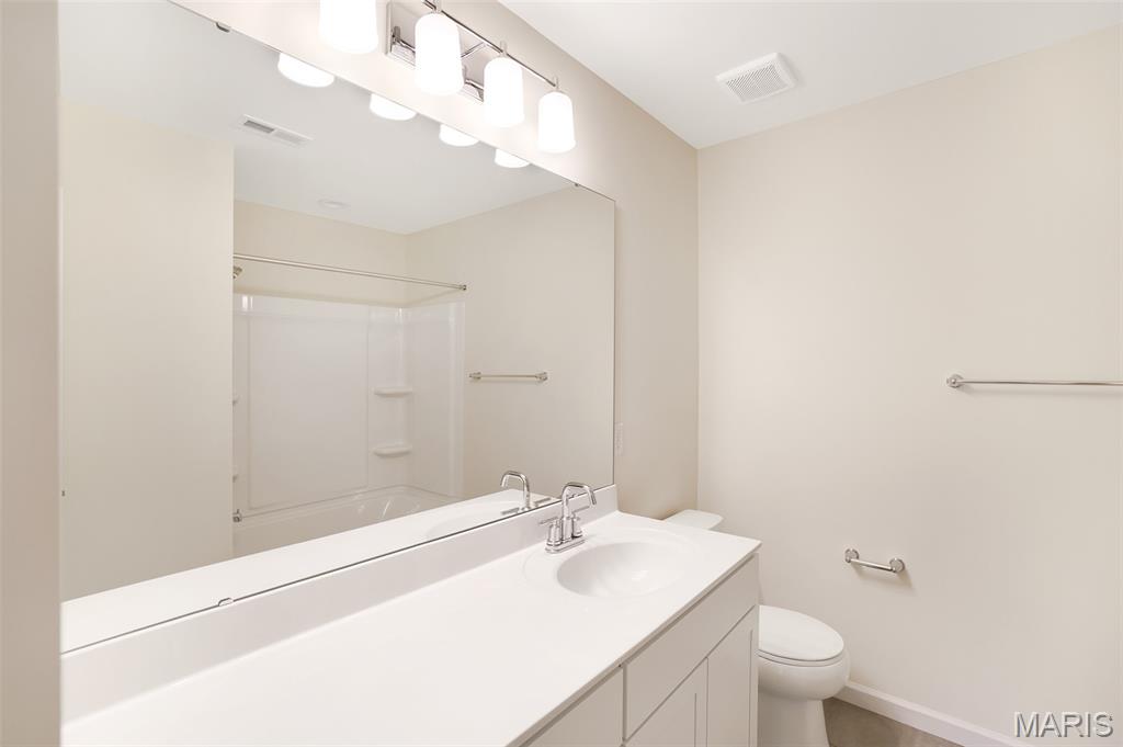 2335 Castle Hill Drive Property Photo 29