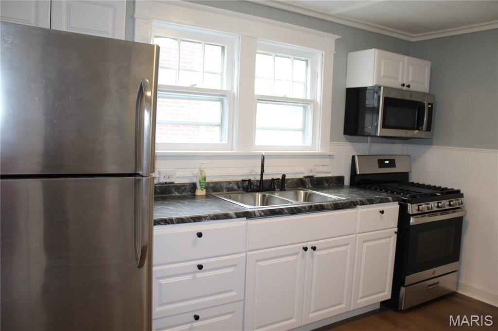 3603 Eminence Boulevard Property Photo 7