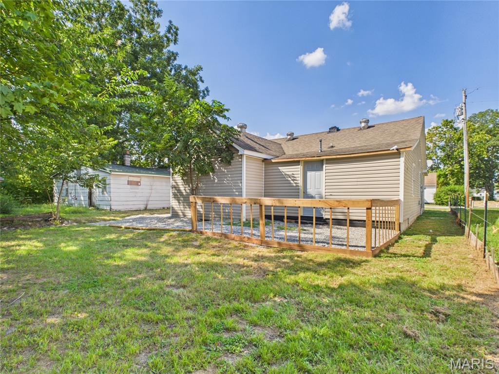 912 Nickey Street Property Photo 5