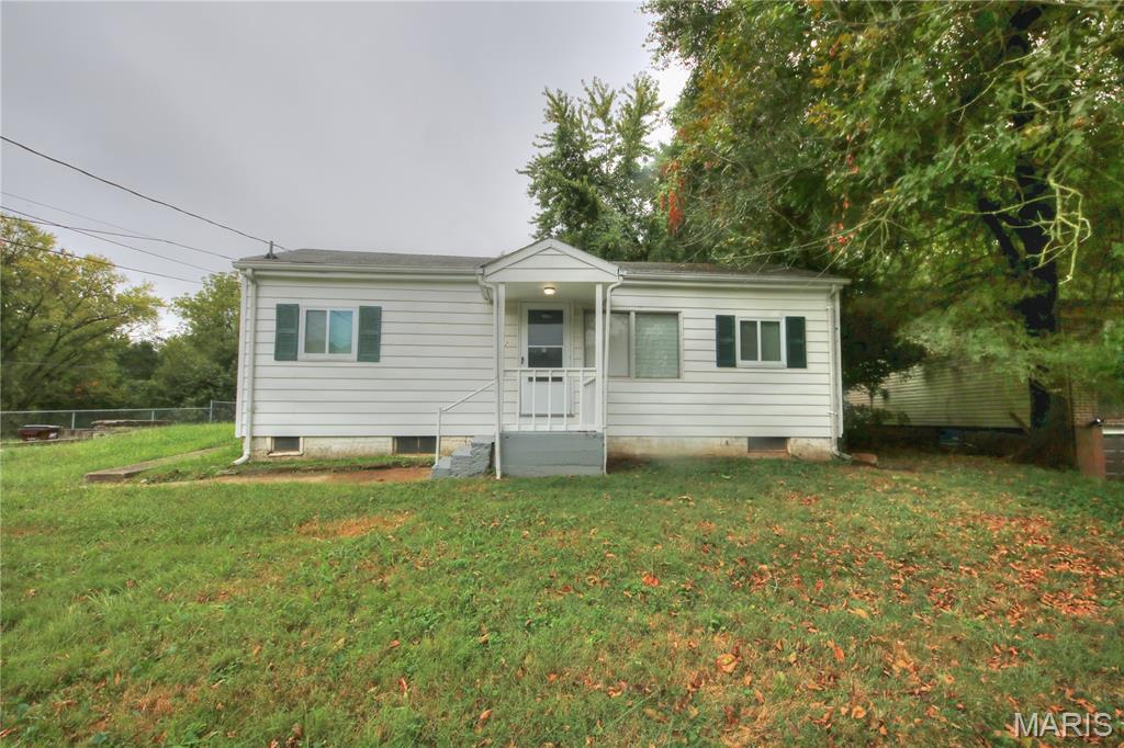 7402 Blanding Drive Property Photo 1