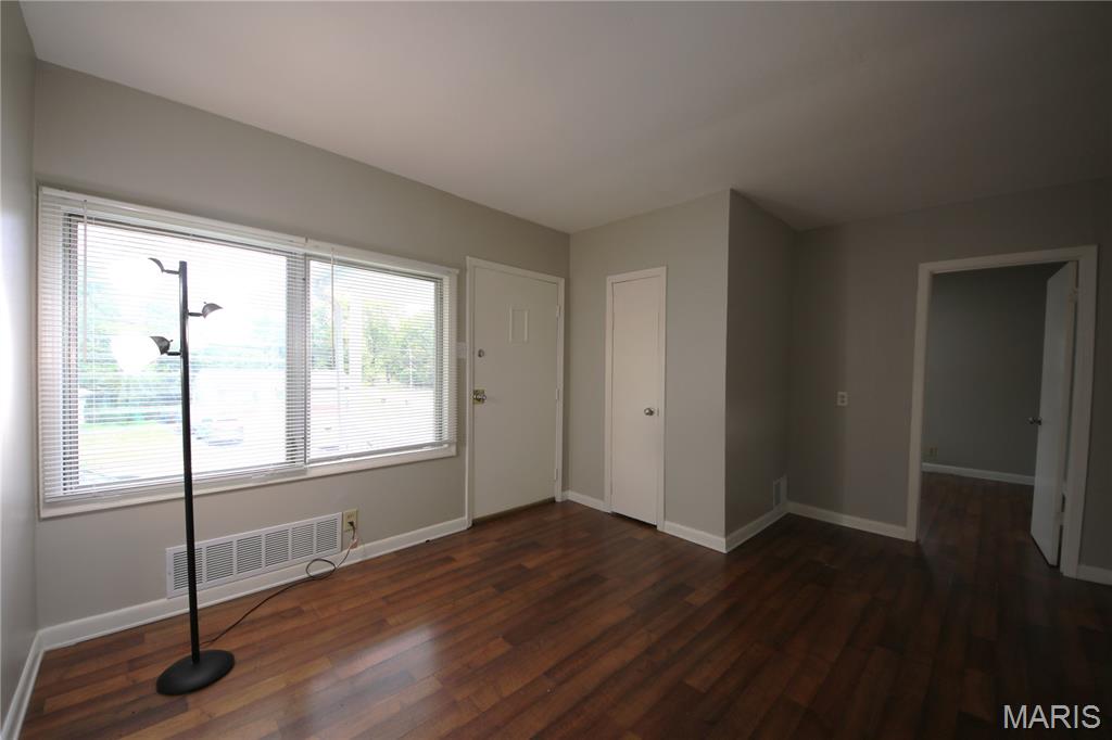 7402 Blanding Drive Property Photo 5