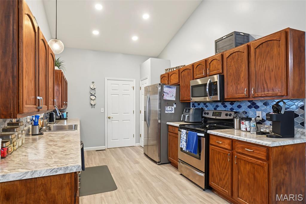 8 Soenker Circle Property Photo 6