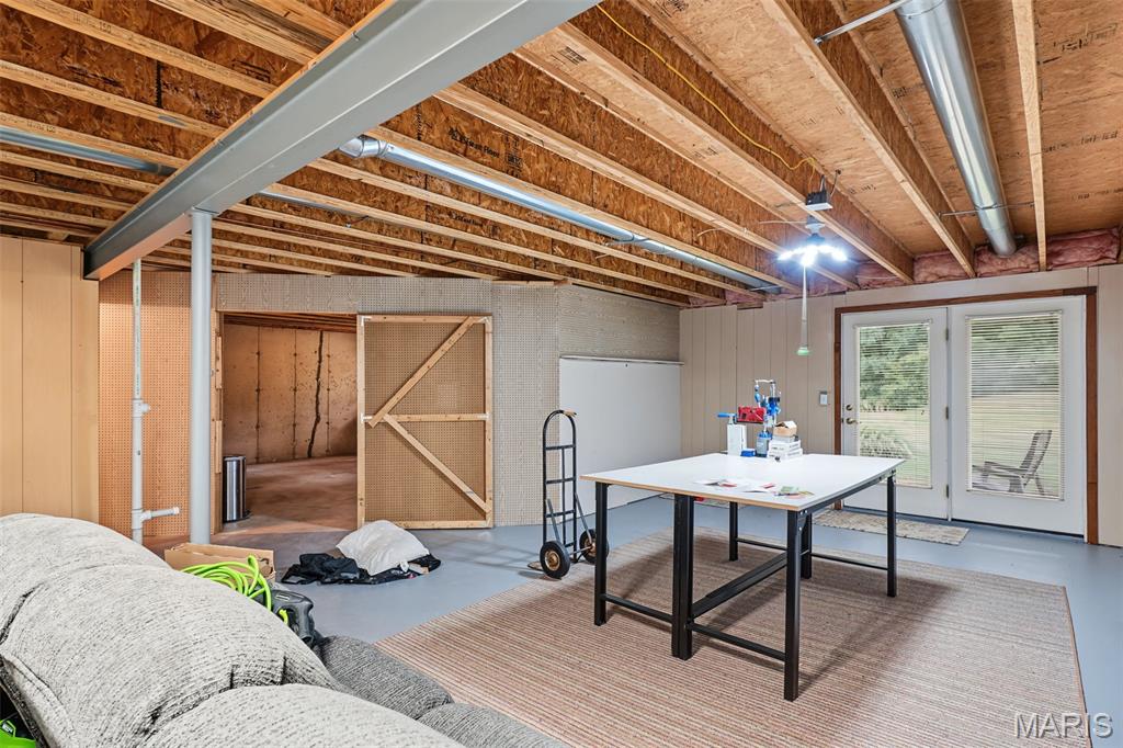 8 Soenker Circle Property Photo 13