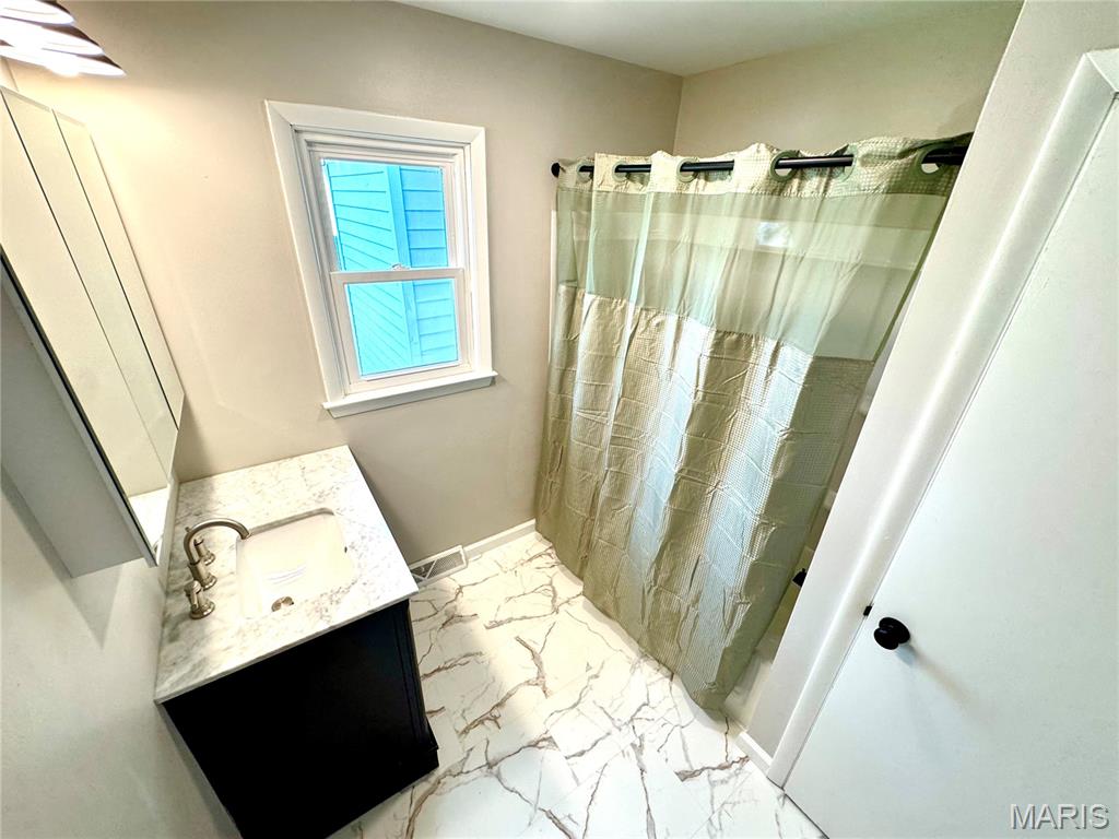 206 E Church Street Property Photo 8