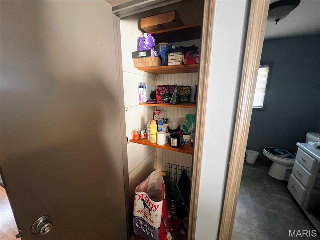 505 S Elm Street Property Photo 12