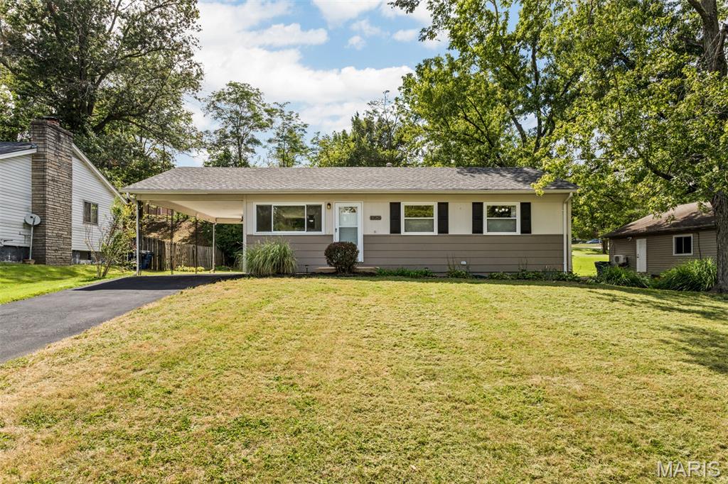 10826 Canter Way Drive Property Photo 1