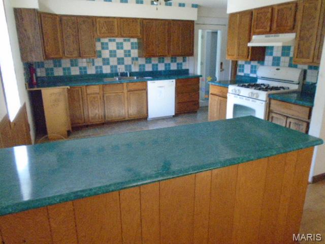 4287 Flucom Road Property Photo 8