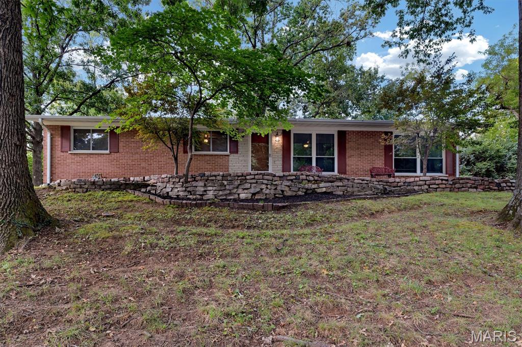 9 Green Garden Drive Property Photo 1