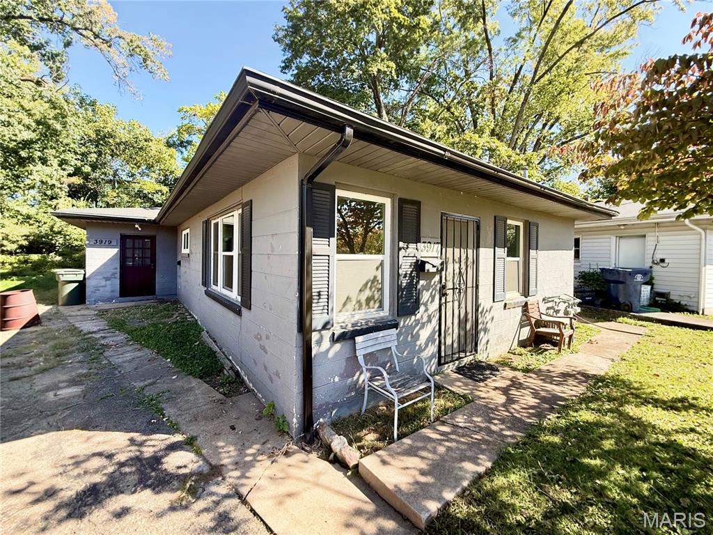 3917 Pomona Court