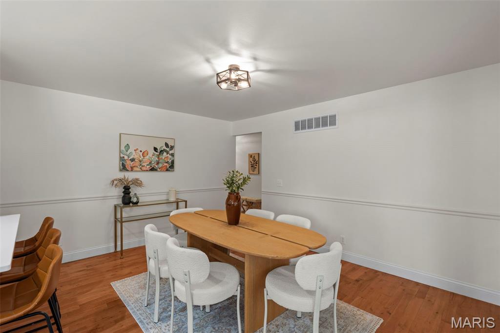 1 Crookham Court Property Photo 27