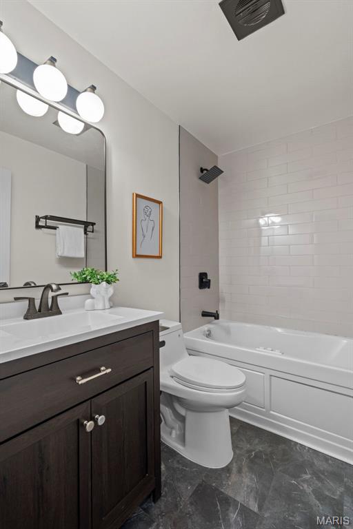 1 Crookham Court Property Photo 53