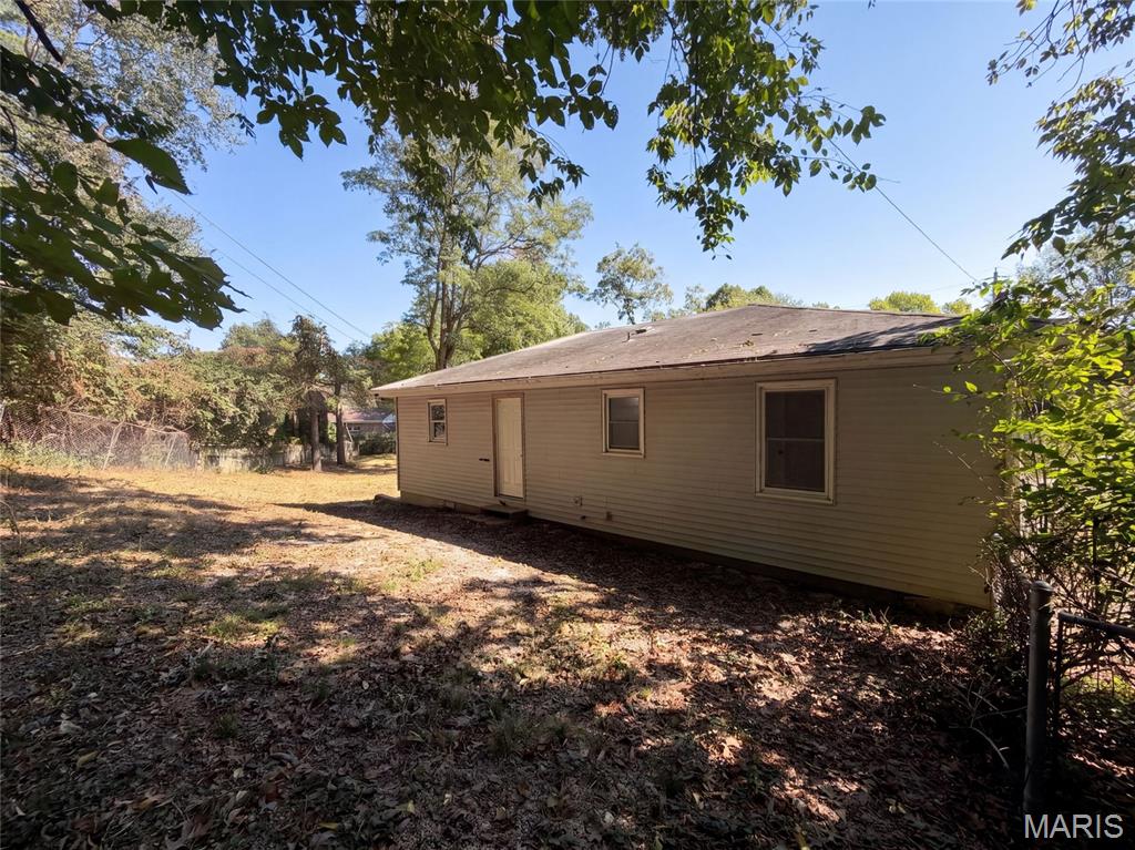 4659 Spring Glen Drive Property Photo 5