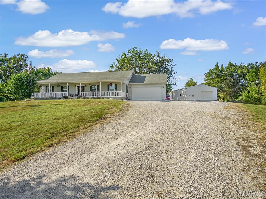 7315 Roscow Hollow Road Property Photo 2