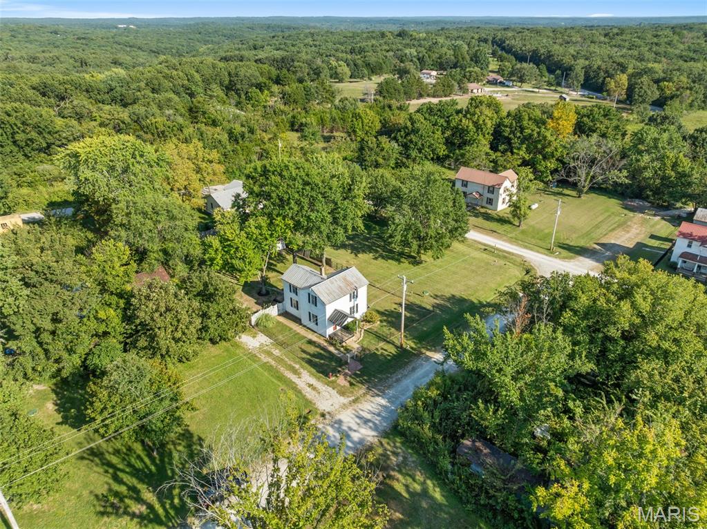 20 E Avenue Property Photo 4