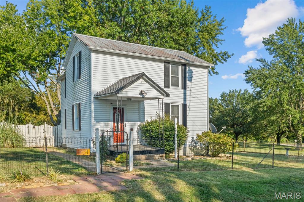 20 E Avenue Property Photo 5