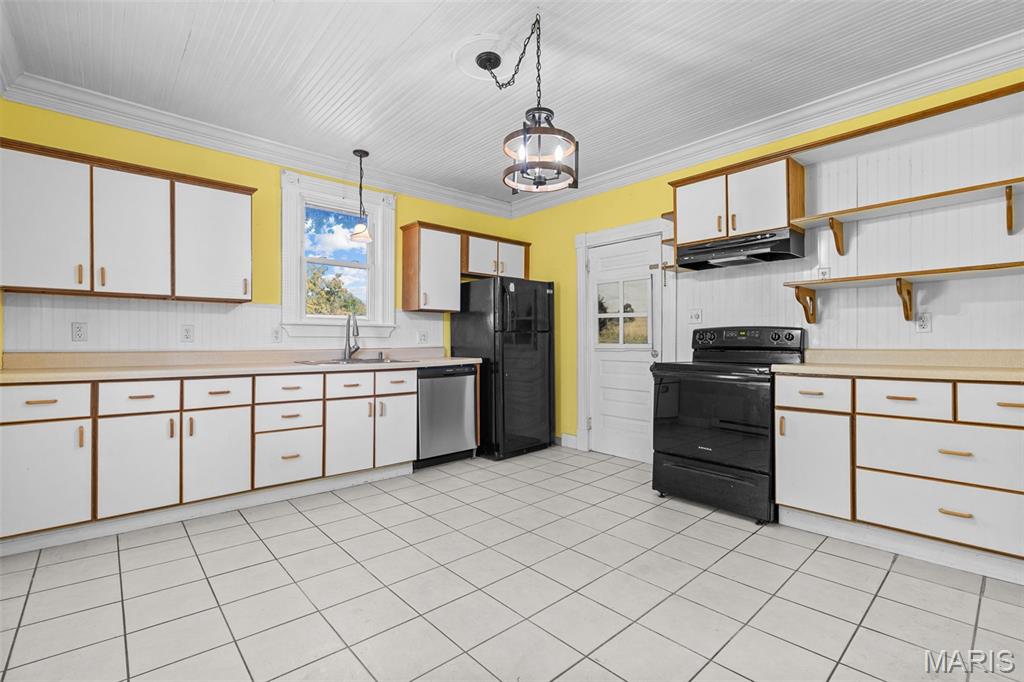 20 E Avenue Property Photo 6