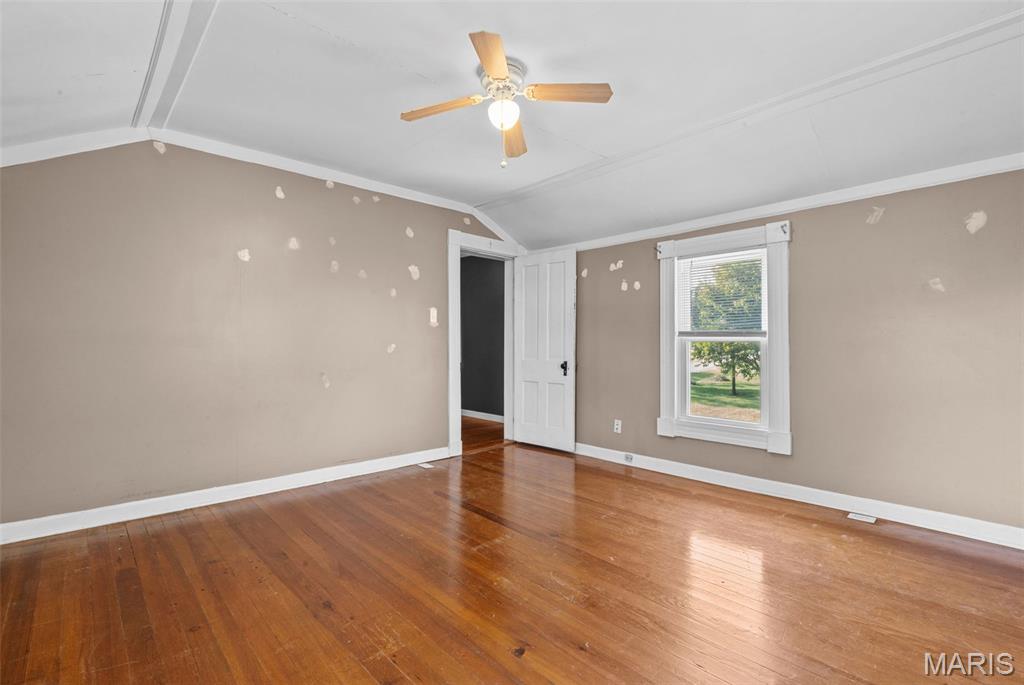 20 E Avenue Property Photo 21