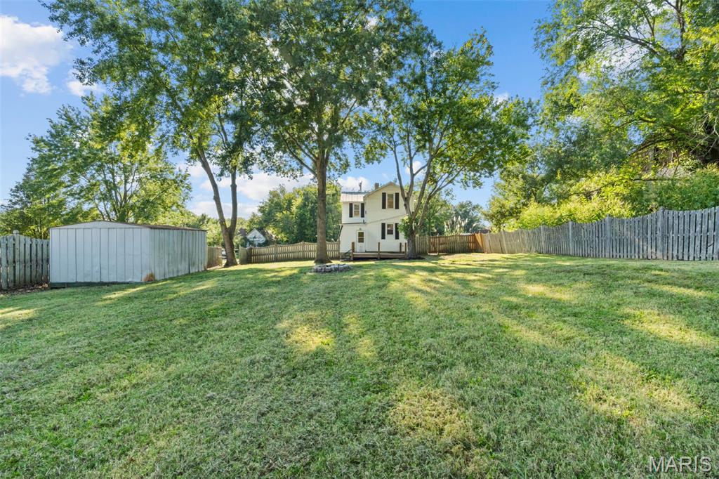 20 E Avenue Property Photo 23