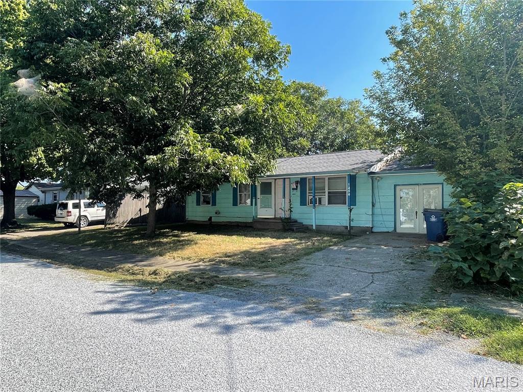 1206 N Glendale Property Photo 2