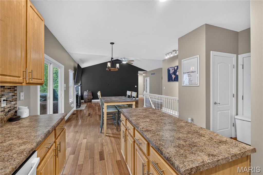 4804 W Rock Creek Road Property Photo 23