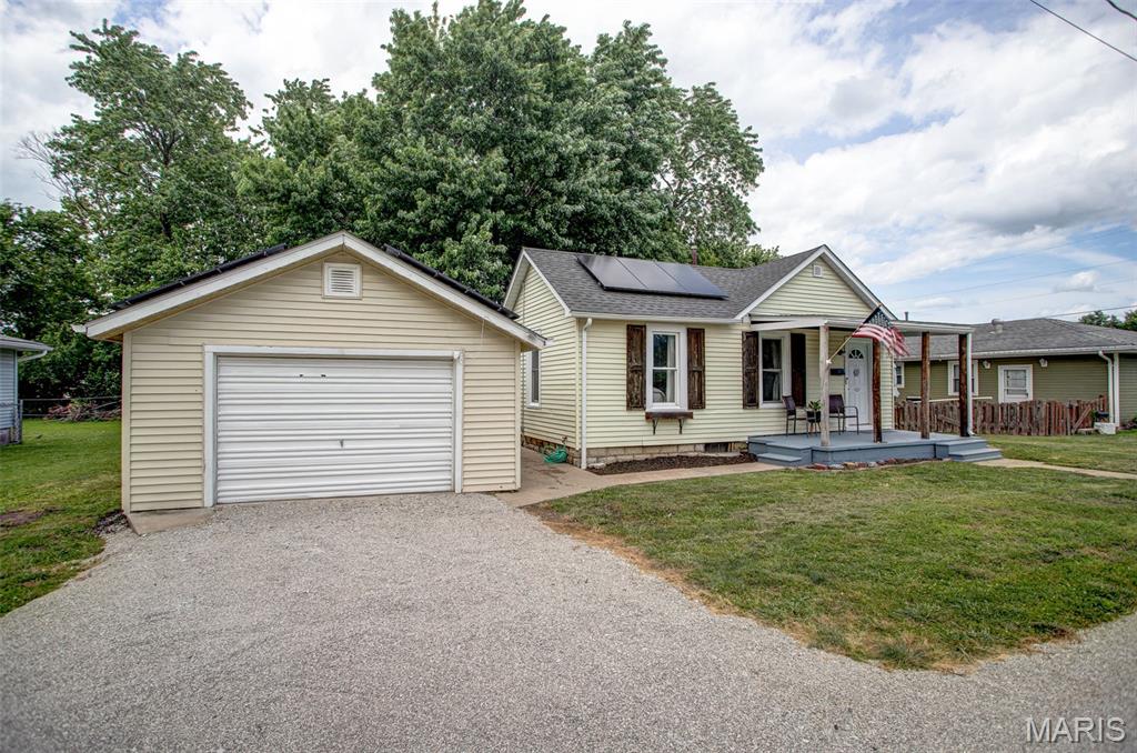 709 1st Street Property Photo 1