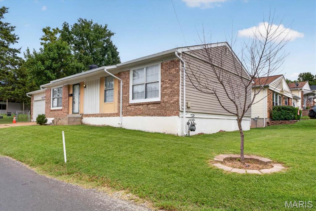 5229 Lakewood Avenue Property Photo 34
