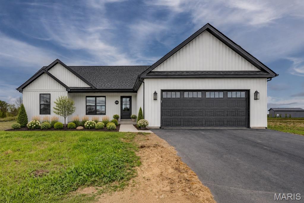2921 Christina Court Property Photo 1
