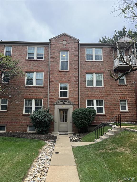 827 Westwood Drive 3e Property Photo 1